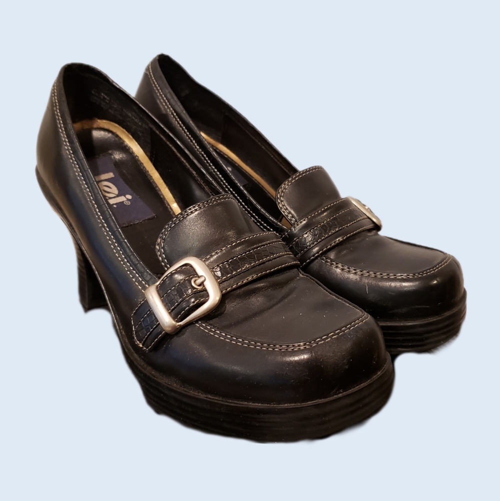 Vintage Y2K lei Black Faux Leather Chunky Heels Platforms Buckle